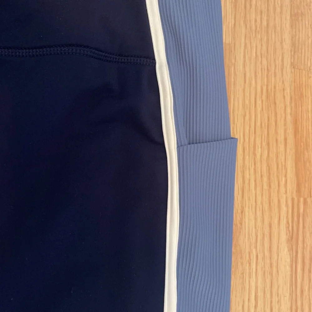 T By Talbots Indigo Blue Luxe Fleeceback Colorblock Full Length Leggings SizeXLP - Picture 8 of 11